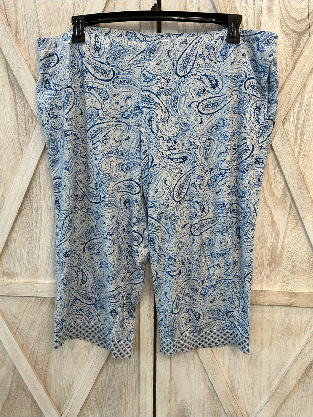 Midnight by Carole Hochman Blue & White Paisley Wide-Leg Pajama Pants